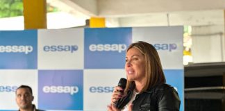 Cynthia Romero afirma que la política implica un doble desafío para una mujer