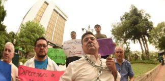 “El pobre trabajador” recomendado de Buzarquis tiene licitaciones del Estado por más de 13 millones de dólares