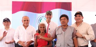 365 familias indígenas recibieron casas