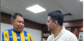 Nenecho devuelve empleo a Don Felipe