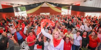 Lambareños piden que Carol González sea su próxima intendenta